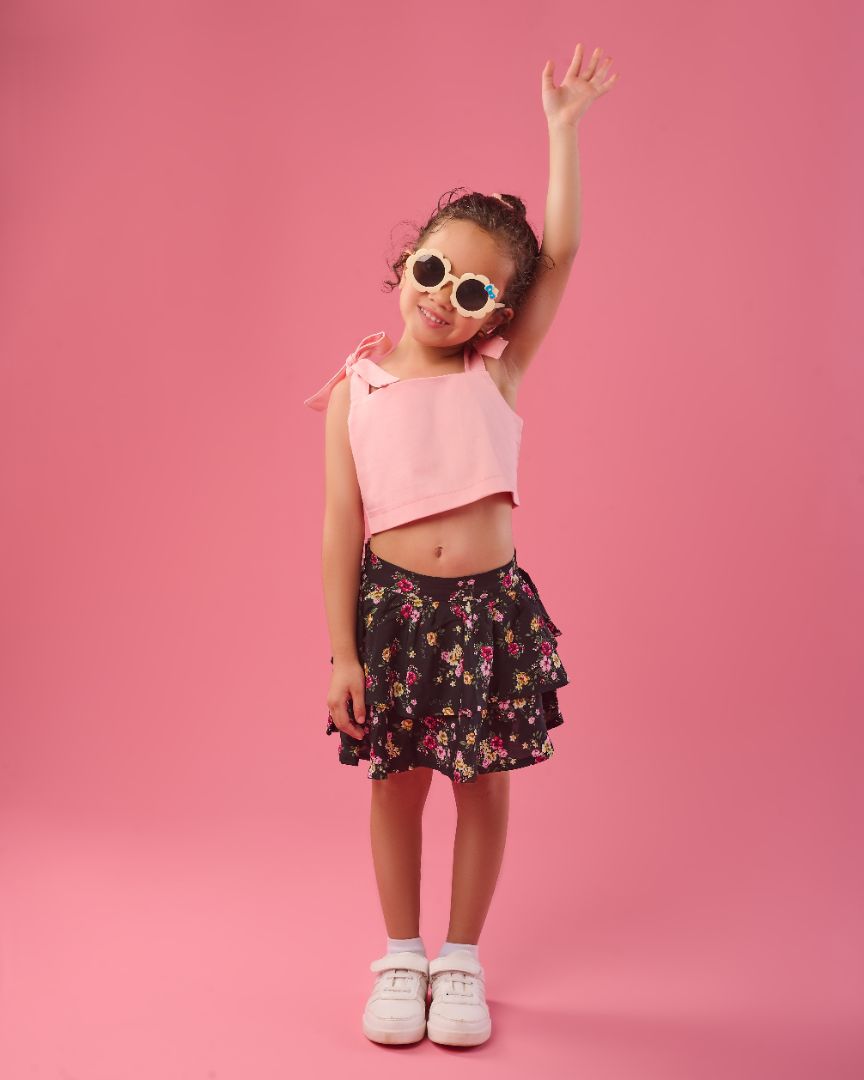 Layered skirt in black floral print