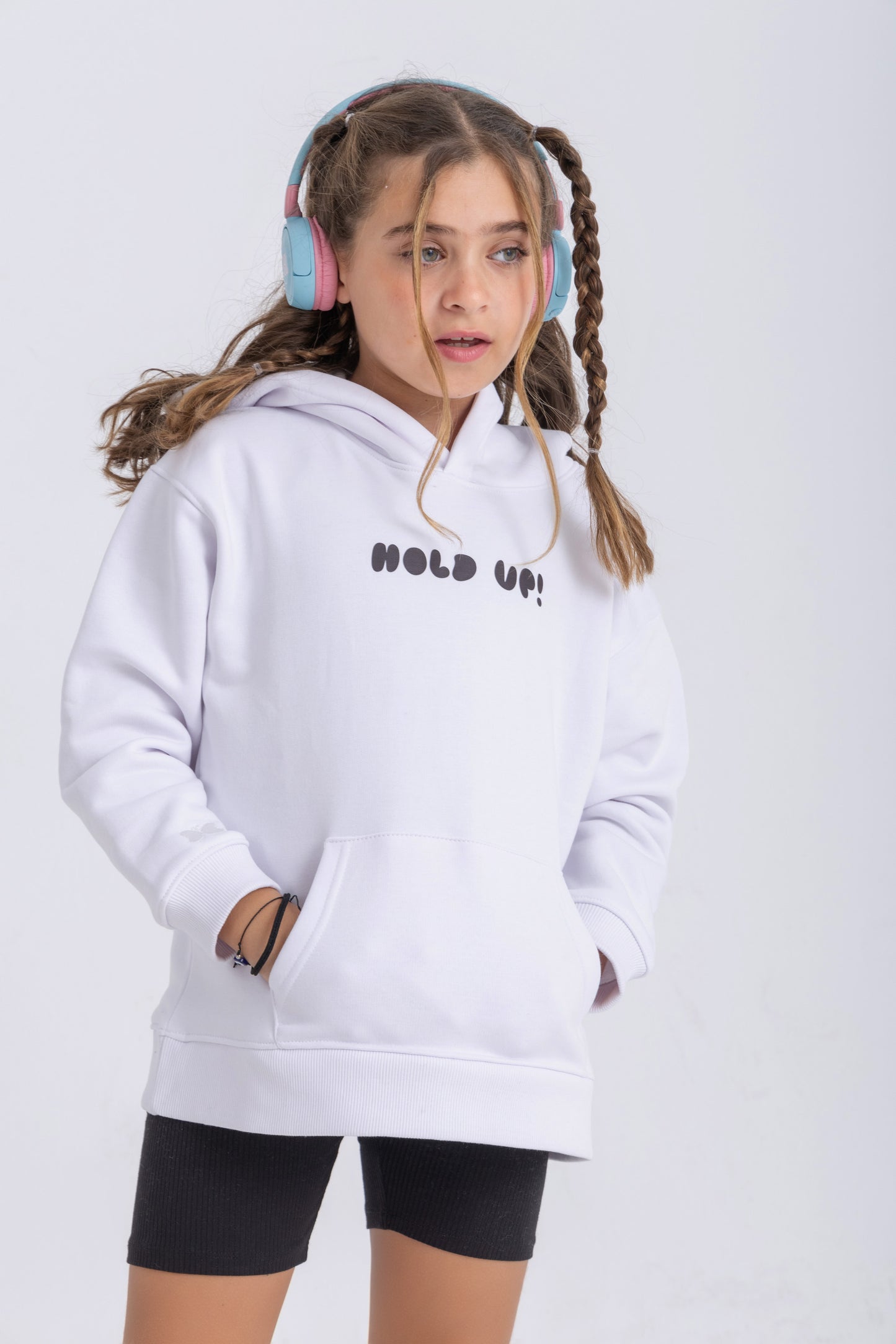 “Hold up!” White oversized hoodie