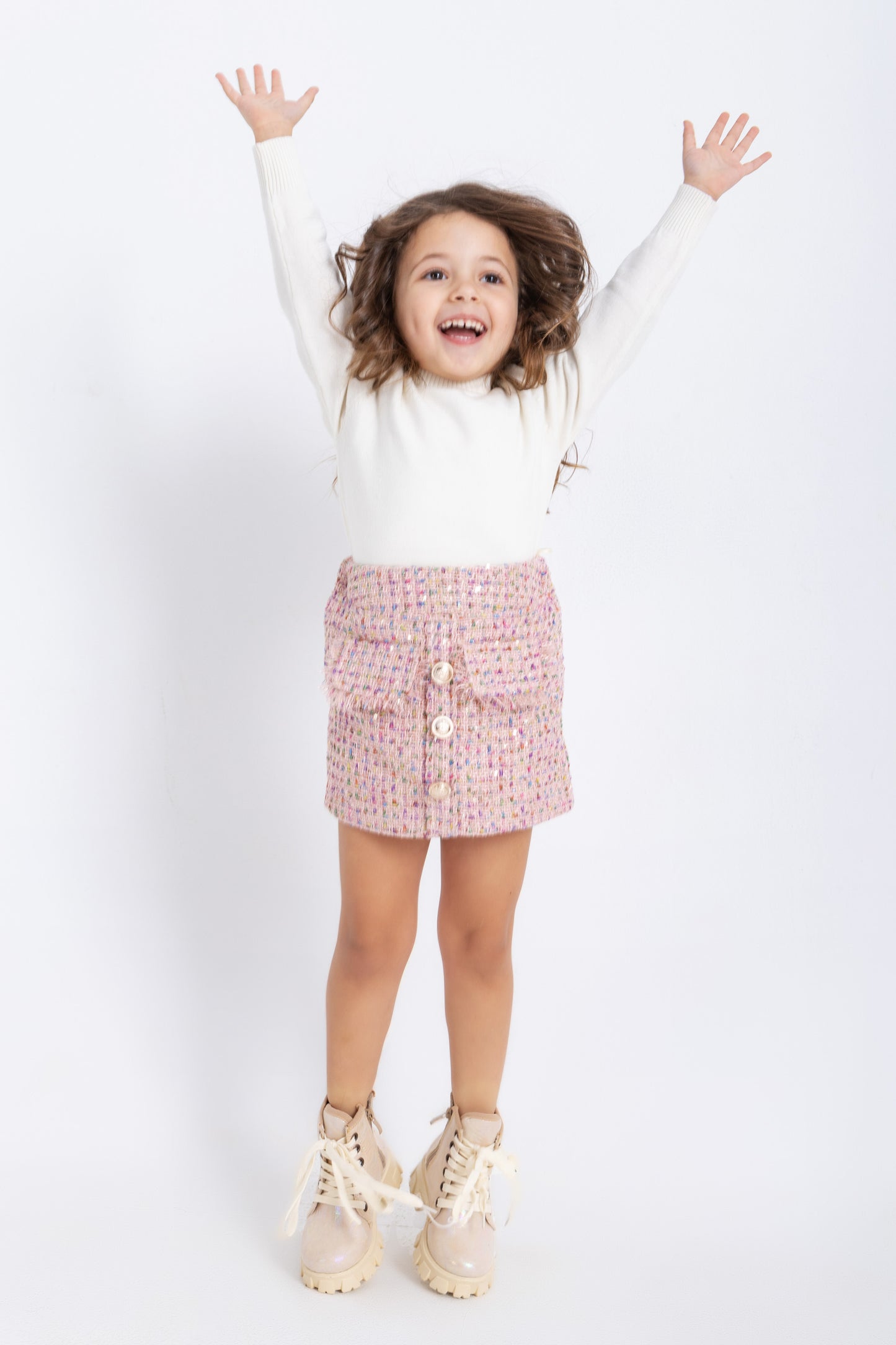 Tweed skirt in pink with colorful embellishments