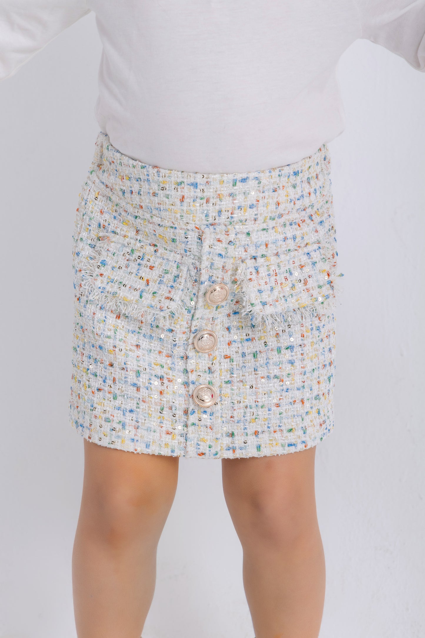 Tweed skirt in white with blue embellishments